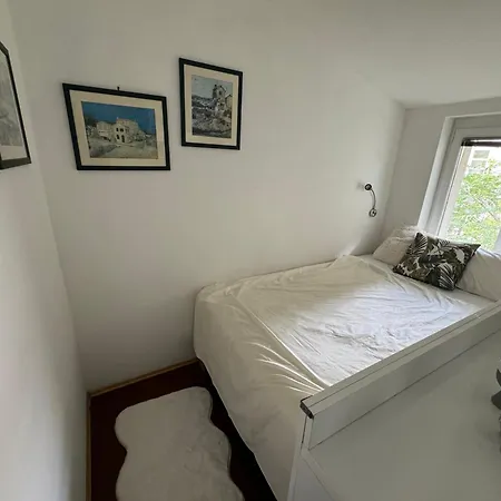 Gigi's Apartment *